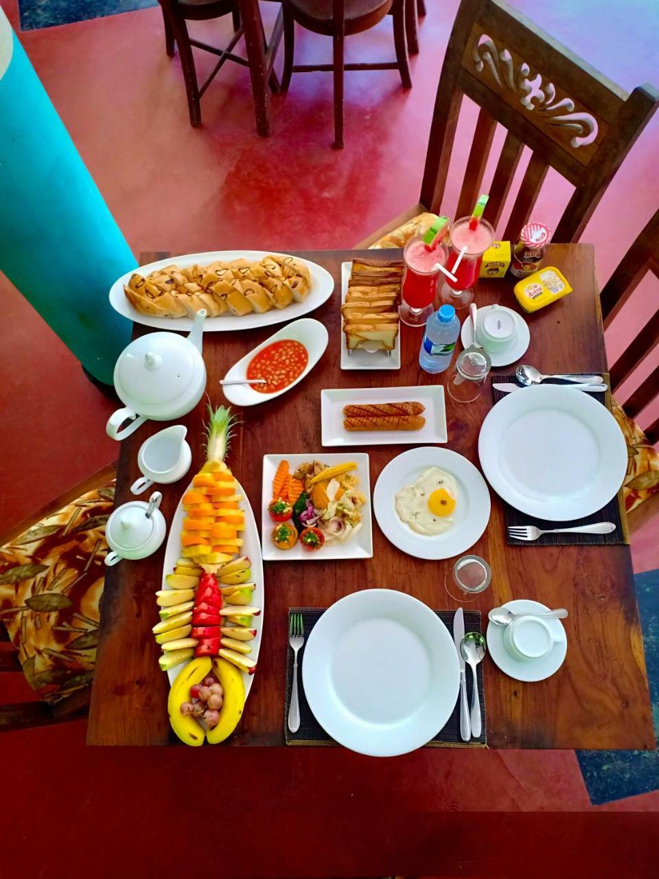 Hungry Lion Resort Сігірія Екстер'єр фото